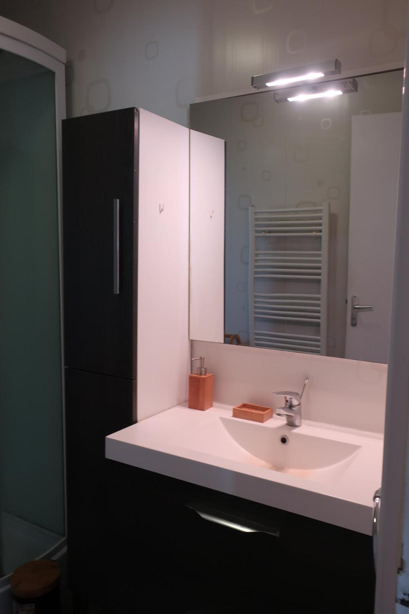 Appartement Avec Jardin Au Coeur De レンヌ エクステリア 写真